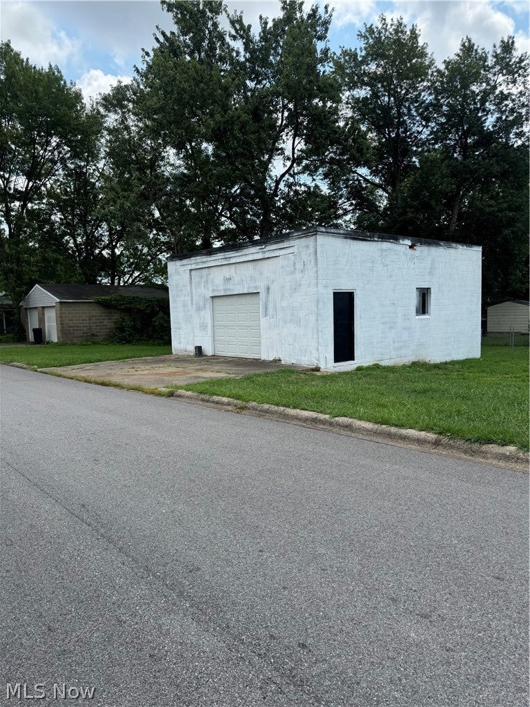 601 Nicely Avenue