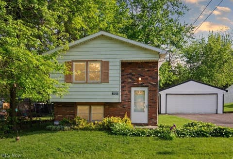Homes For Sale - 3120 Orchard Avenue<br/> Trumbull County, Warren, OH 44484