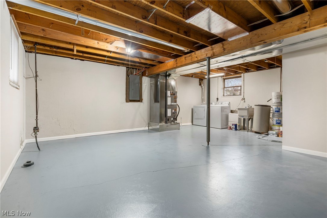 Twin Heights - Residential