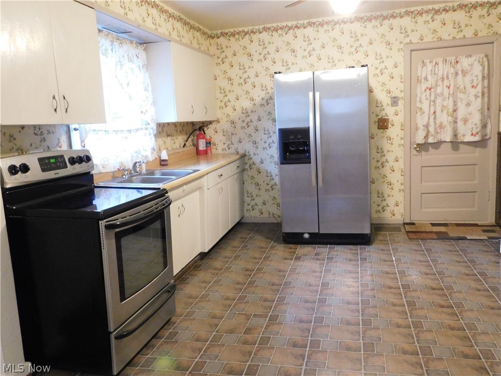 Oakmont Land Cos Add - Residential