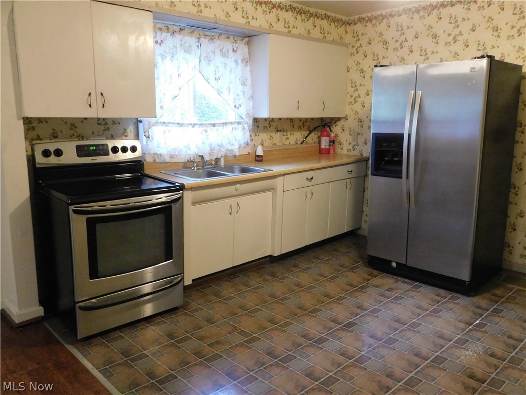 Oakmont Land Cos Add - Residential