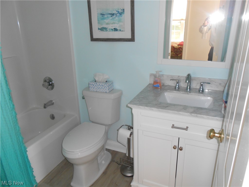 Bridgeport Commons Condo - Residential