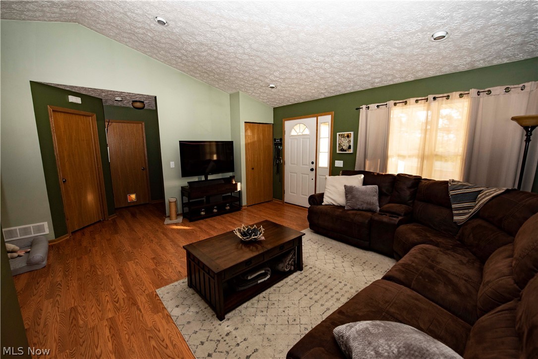 Arlington Waterloo Acres - Residential