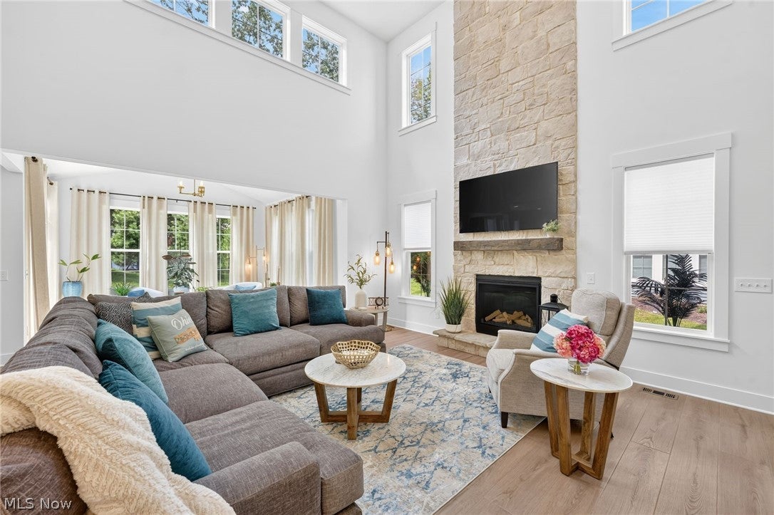 516 Port Side Drive