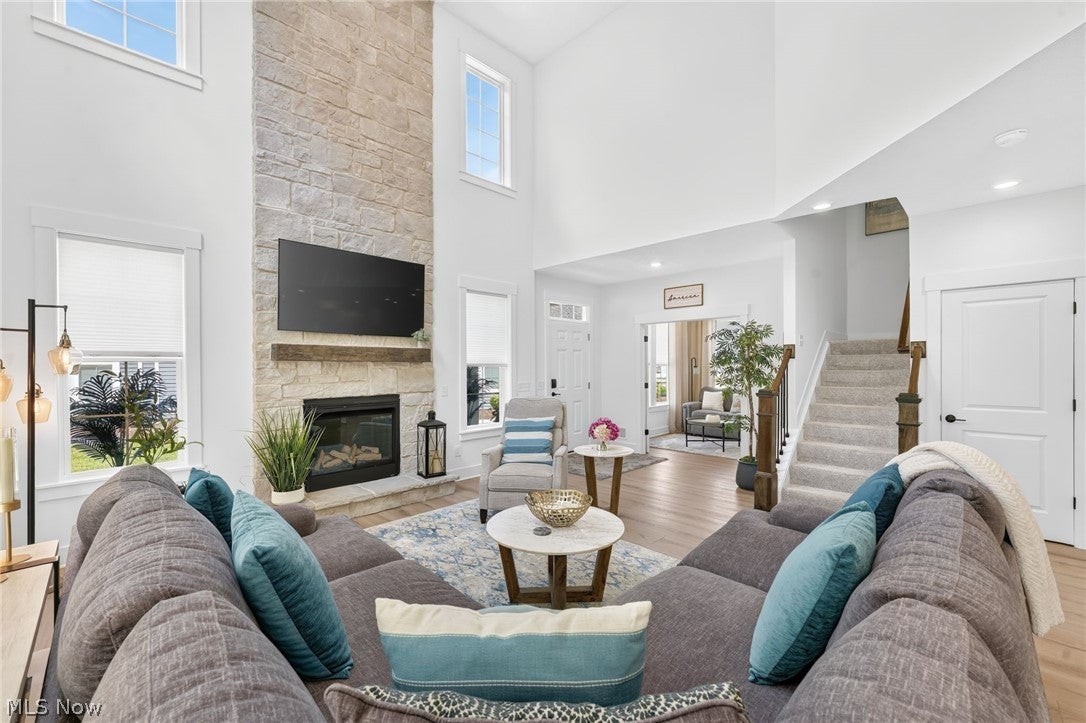 516 Port Side Drive