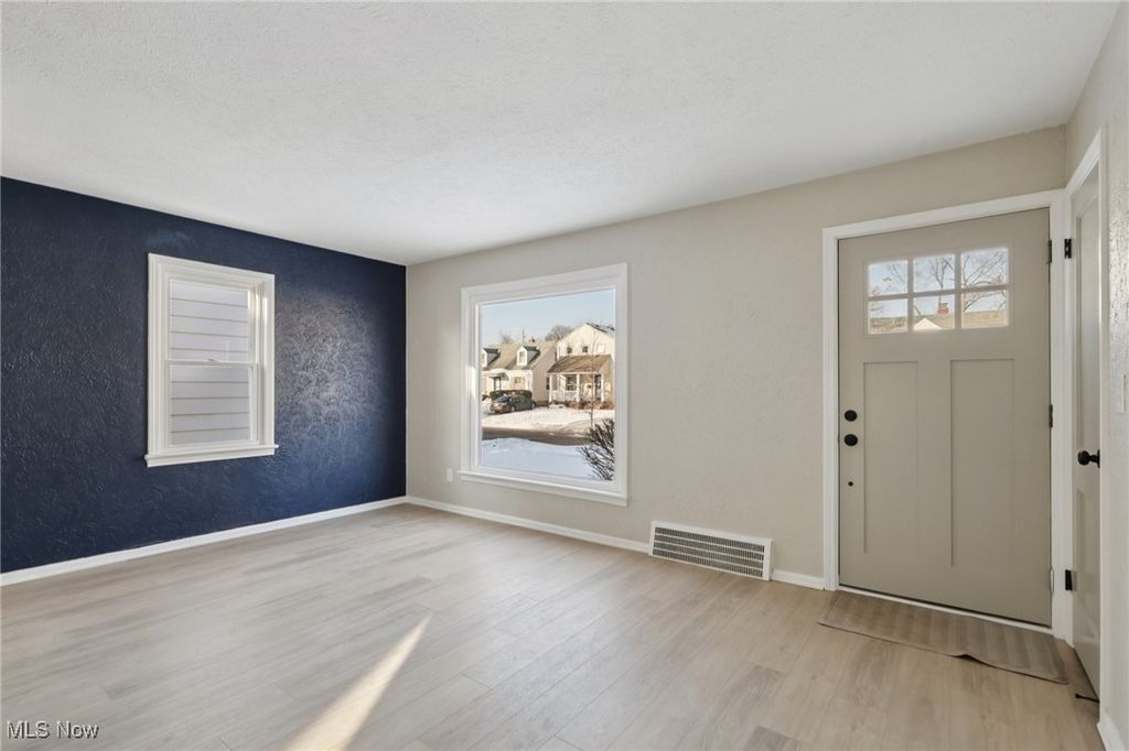 Photo of 21316 Watson Road, Maple Heights, OH 44137 (MLS # 5178056)