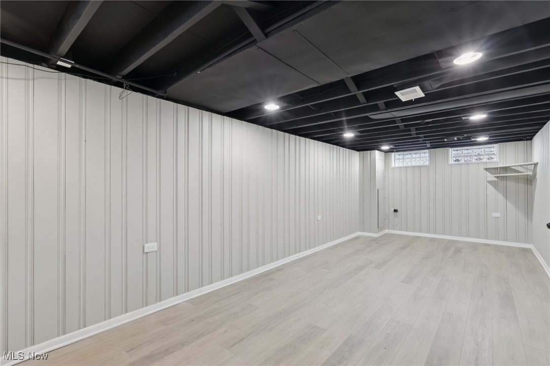 Maple Heights Land Companys - Residential Lease