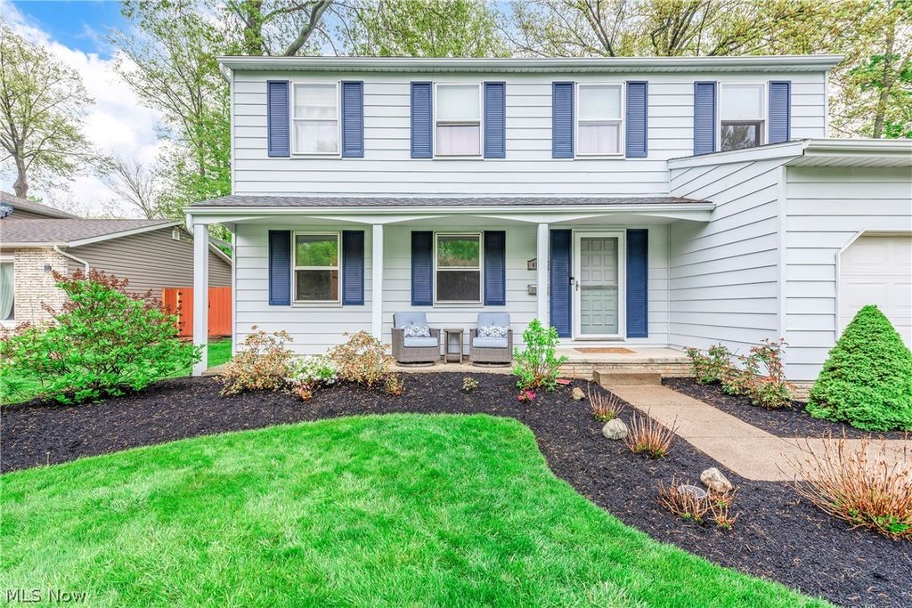 Photo of 4083 Lydgate Drive, North Olmsted, OH 44070 (MLS # 5203958)