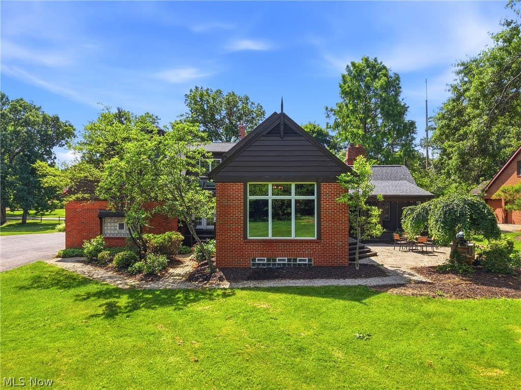 Photo of 10501 Fitzwater Road, Brecksville, OH 44141 (MLS # 5215105)