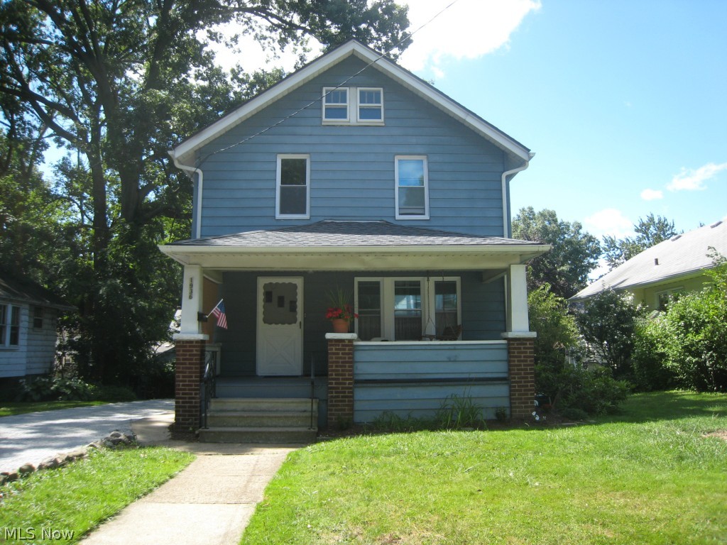 Seller is Motivated! This is a lovely 4br 2 full bath colonial in the Falls. It has a rare first floor master or family room addition with a full bath. The house has been freshly painted. The kitchen has be totally updated with new cabinets,counter tops, flooring, and mosaic tile backsplash. There is a breakfast nook for space to eat in the kitchen. There is also a formal dining room. There are 3 bedrooms upstairs and an updated full bath. Most of the windows are new in the house. There is also a brand new furnace and central air unit installed in the last month. The basement has been professionally waterproofed. There is a 2 car detached garage. This property has passed the city of Cuyahoga Falls sewer inspection. Seller will provide new appliances with an accepted offer! You can be in this home in time for the holidays.