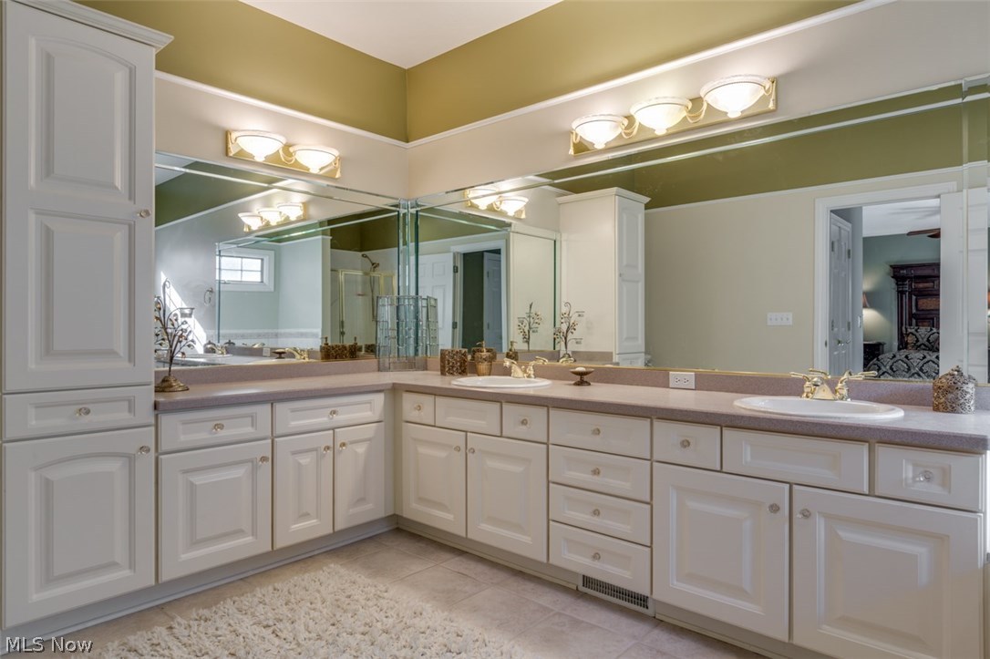 Players Club Association Inc C - Residential