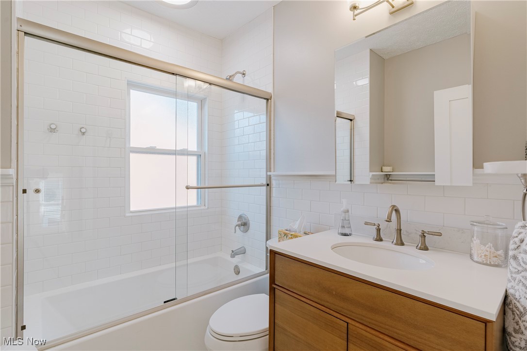 Shaker Lakes - Residential