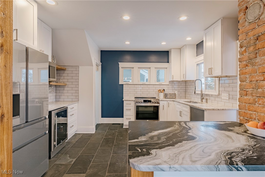 Shaker Lakes - Residential