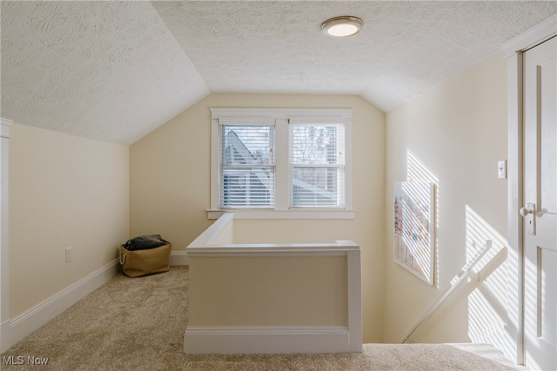 Shaker Lakes - Residential