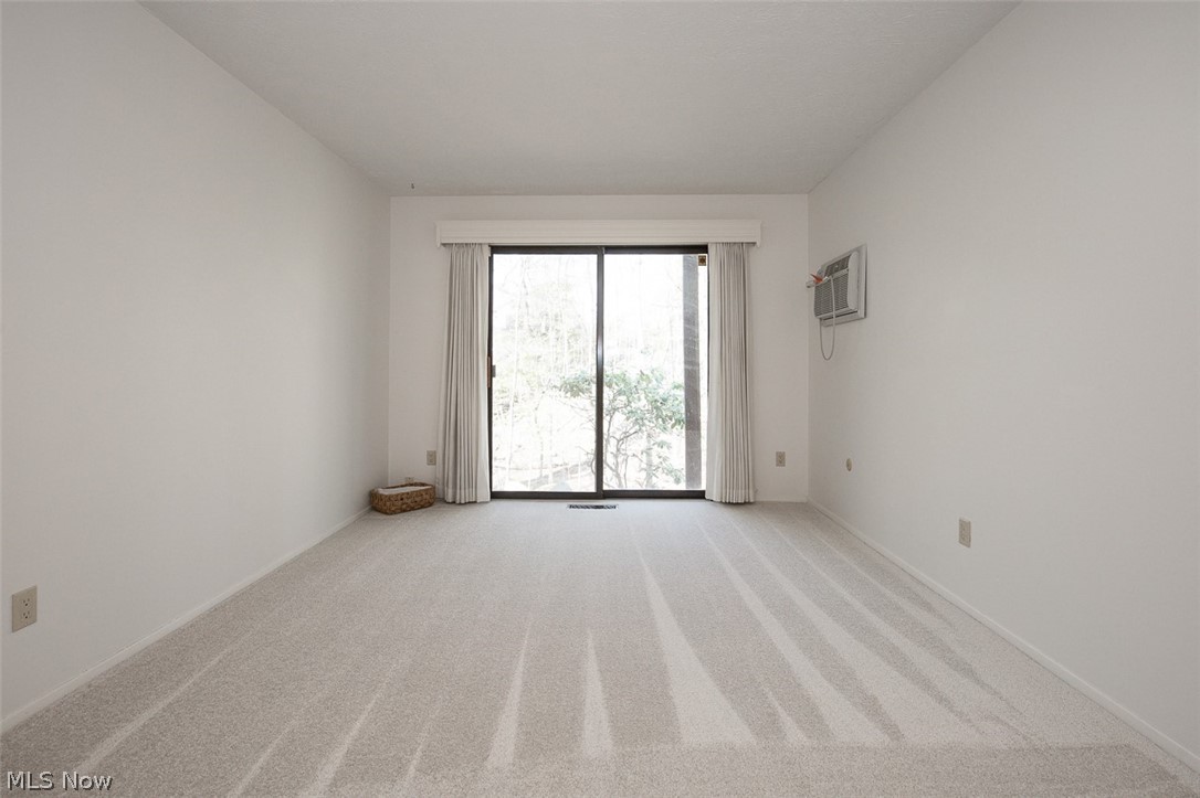 Cliffs Condo - Residential