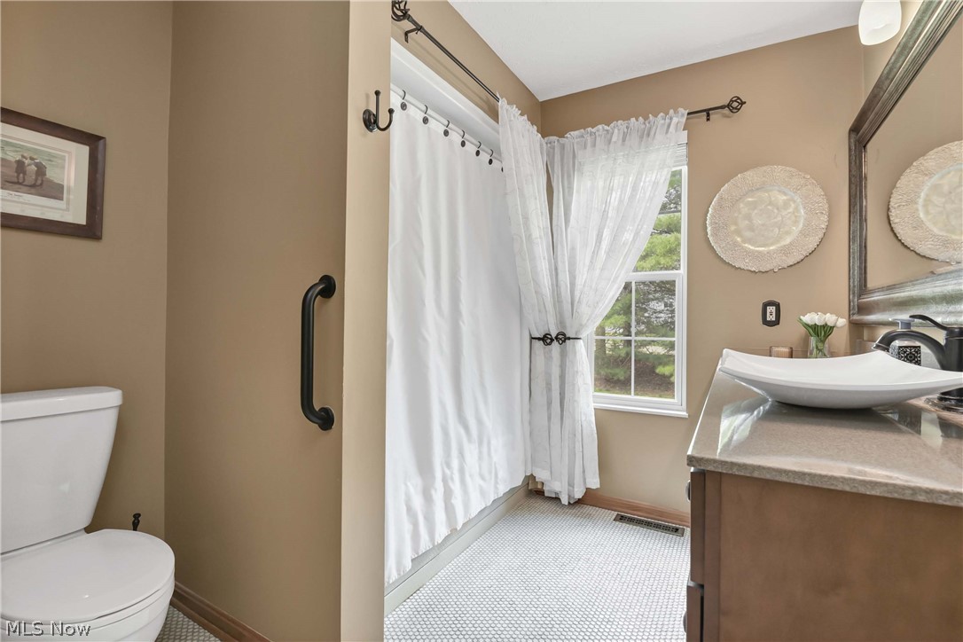 Cinnamon Woods Condo - Residential