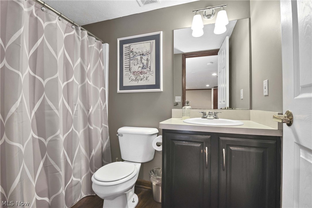 Cinnamon Woods Condo - Residential