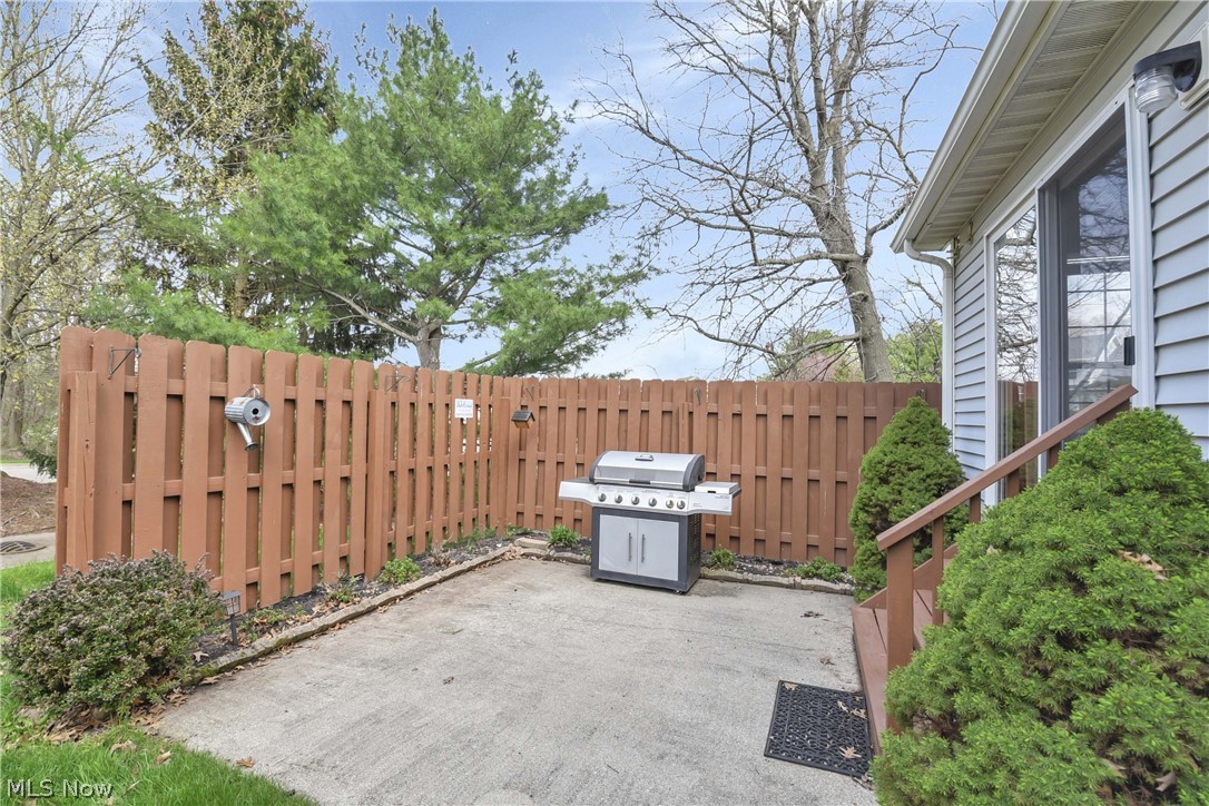 Cinnamon Woods Condo - Residential