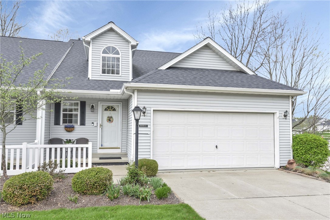 Cinnamon Woods Condo - Residential