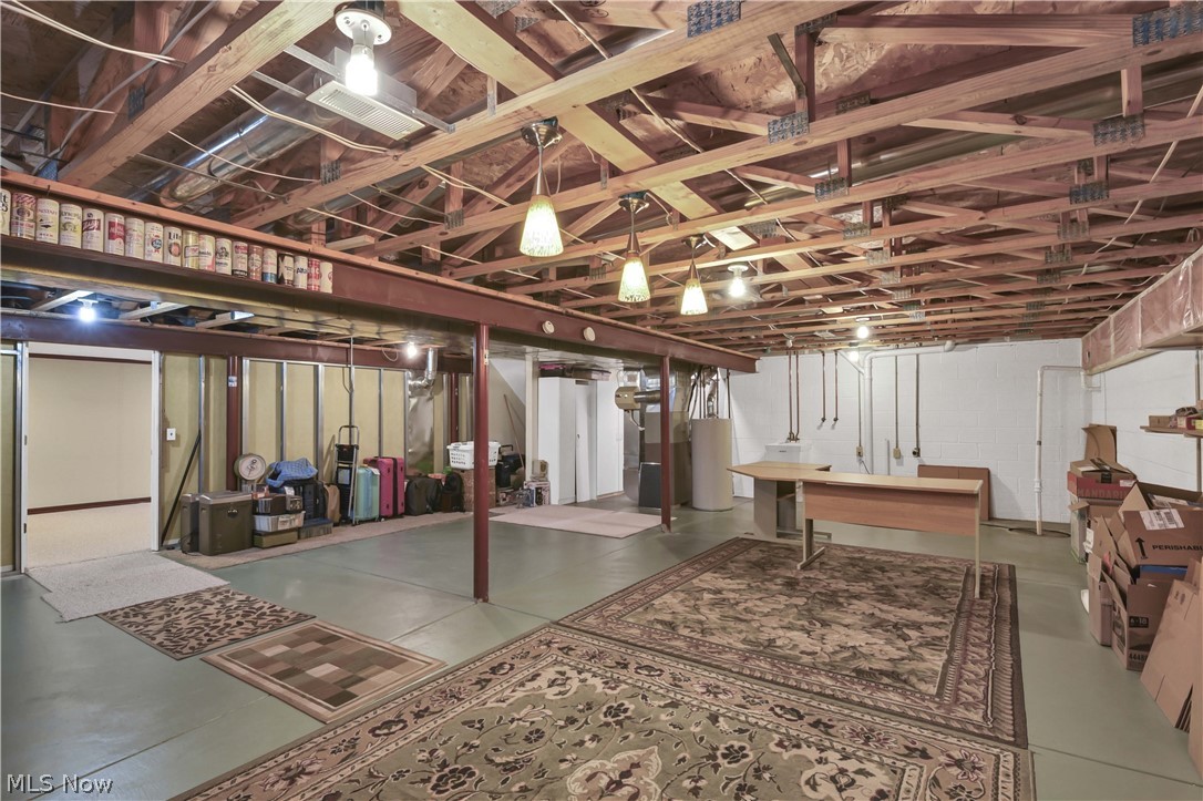 Cinnamon Woods Condo - Residential