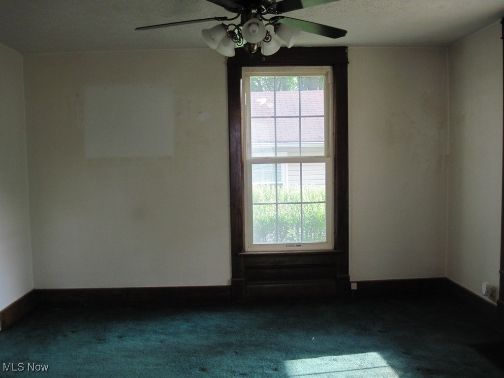 2710 W River Road, Elyria, Ohio image 9