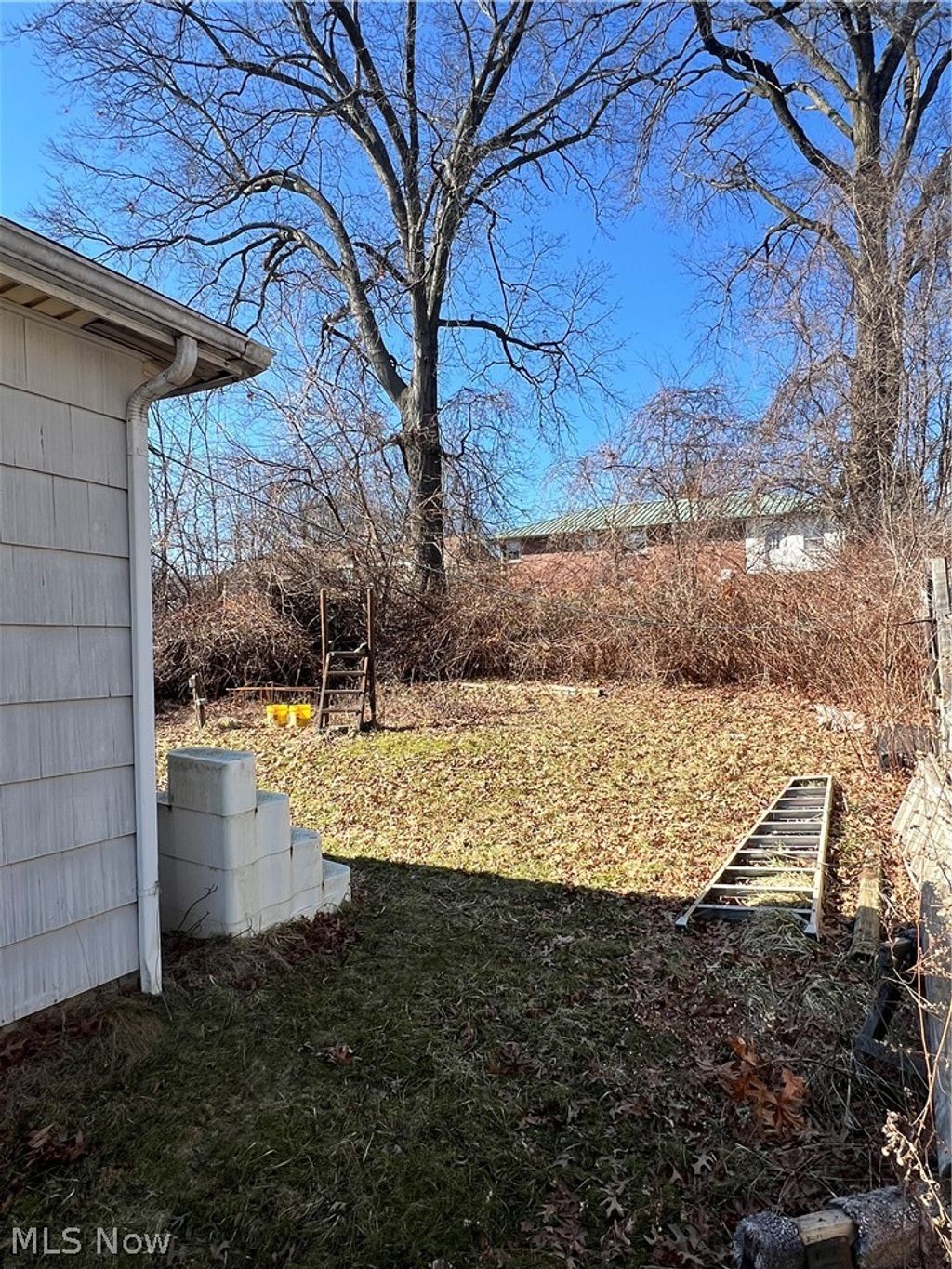 Photo of 2413 Clearview Avenue NW, Canton, OH 44708 (MLS # 5189743)