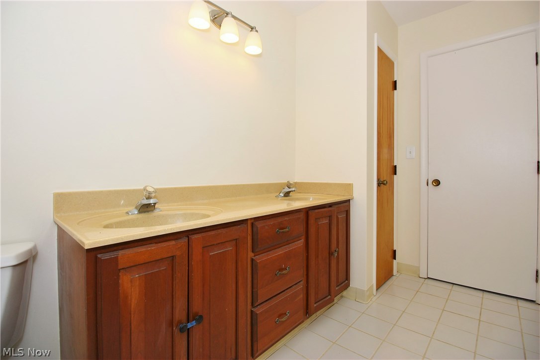 Franklin Hills - Residential