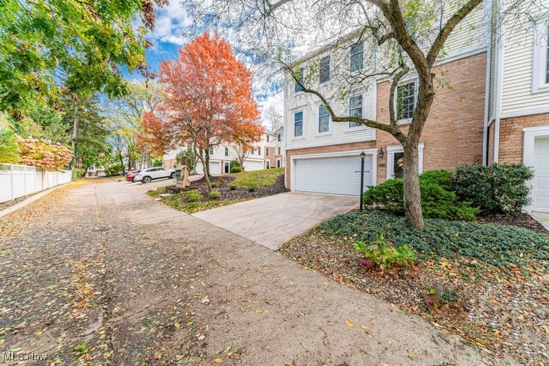 121 Cliffside Commons