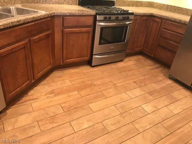 Springfield Rdg Condos - Residential