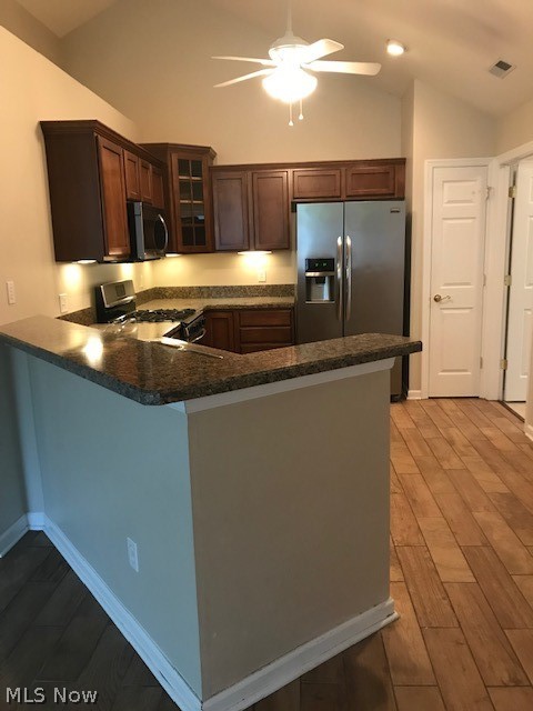 Springfield Rdg Condos - Residential