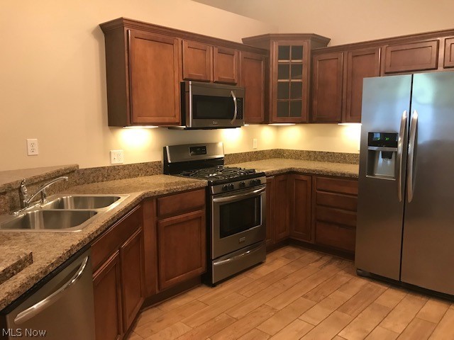 Springfield Rdg Condos - Residential