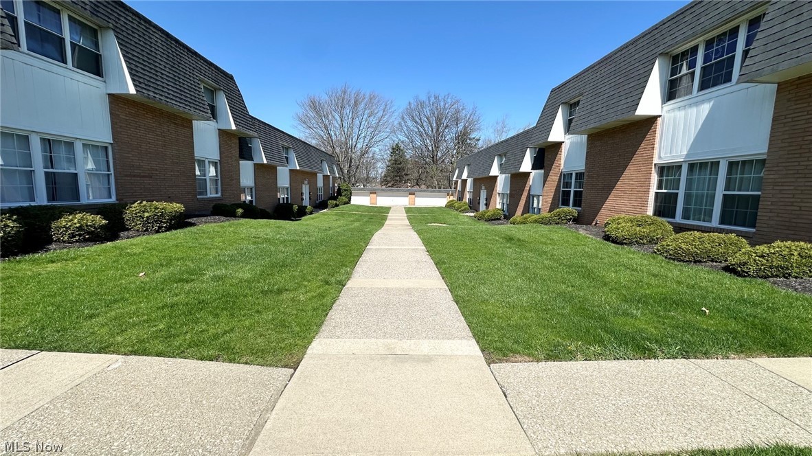 Parkway Place Condo - Residential