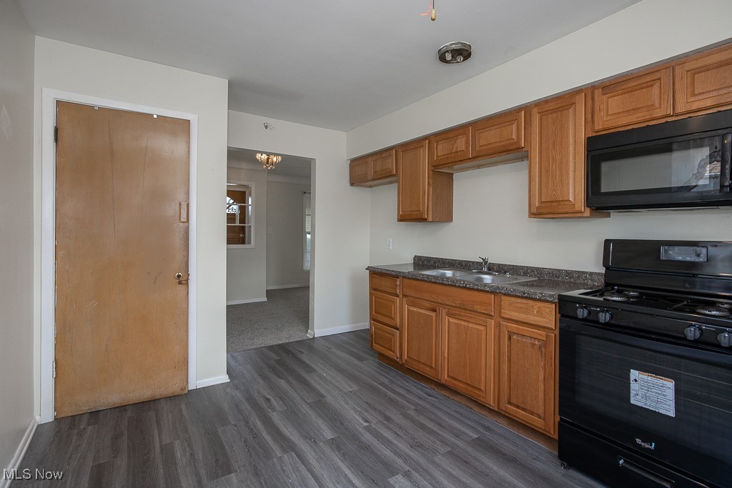 Howard Morrison 02 - Residential