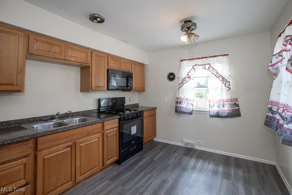 Howard Morrison 02 - Residential