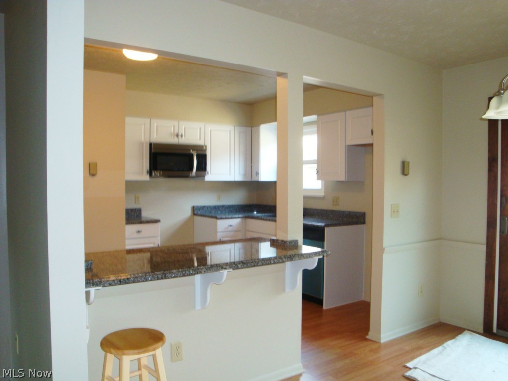Deepwood Condo - Residential