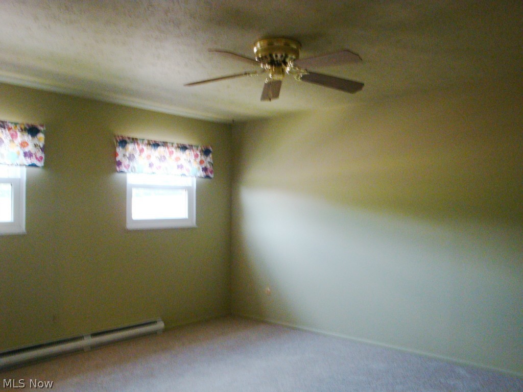 Deepwood Condo - Residential