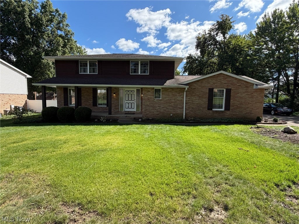762 Sawmill Trail NE
