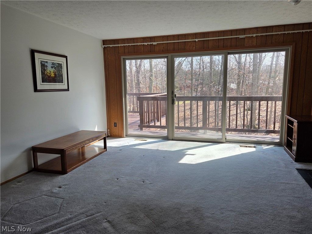 Photo of 18259 Glencreek Lane, Strongsville, OH 44136 (MLS # 5191415)