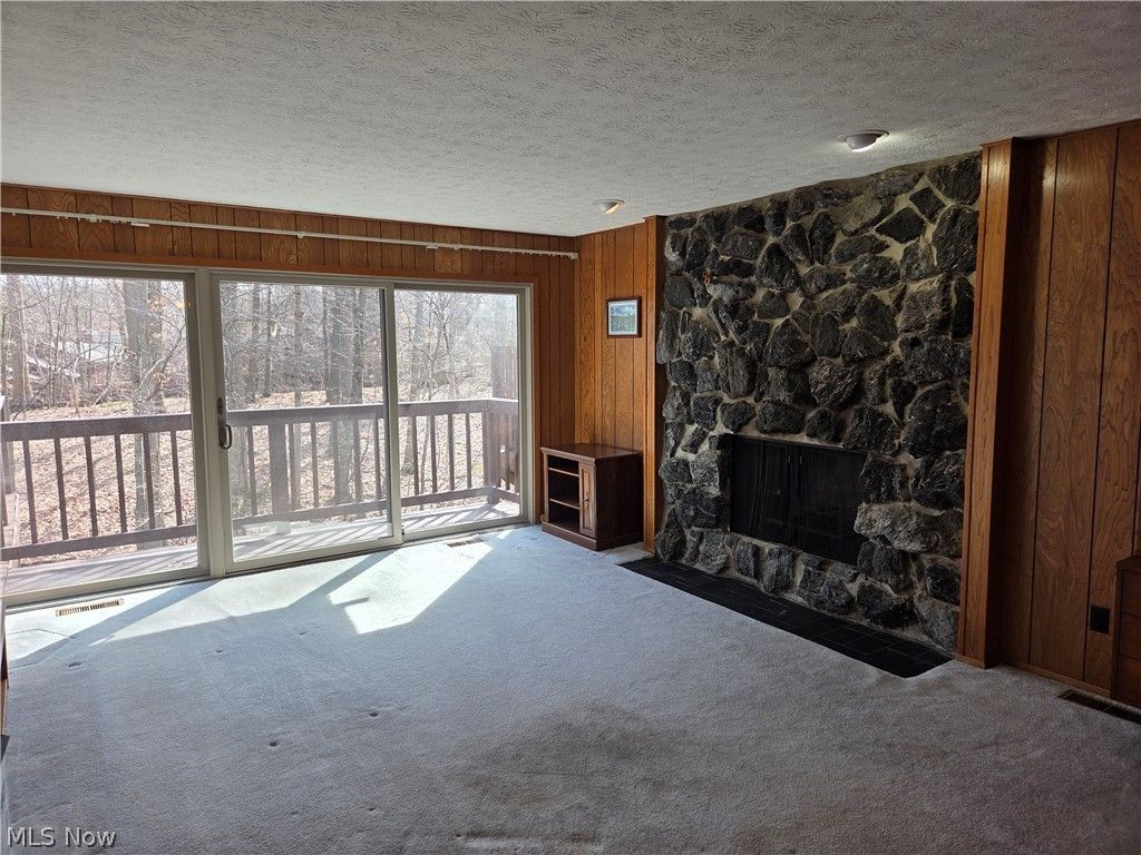 Photo of 18259 Glencreek Lane, Strongsville, OH 44136 (MLS # 5191415)