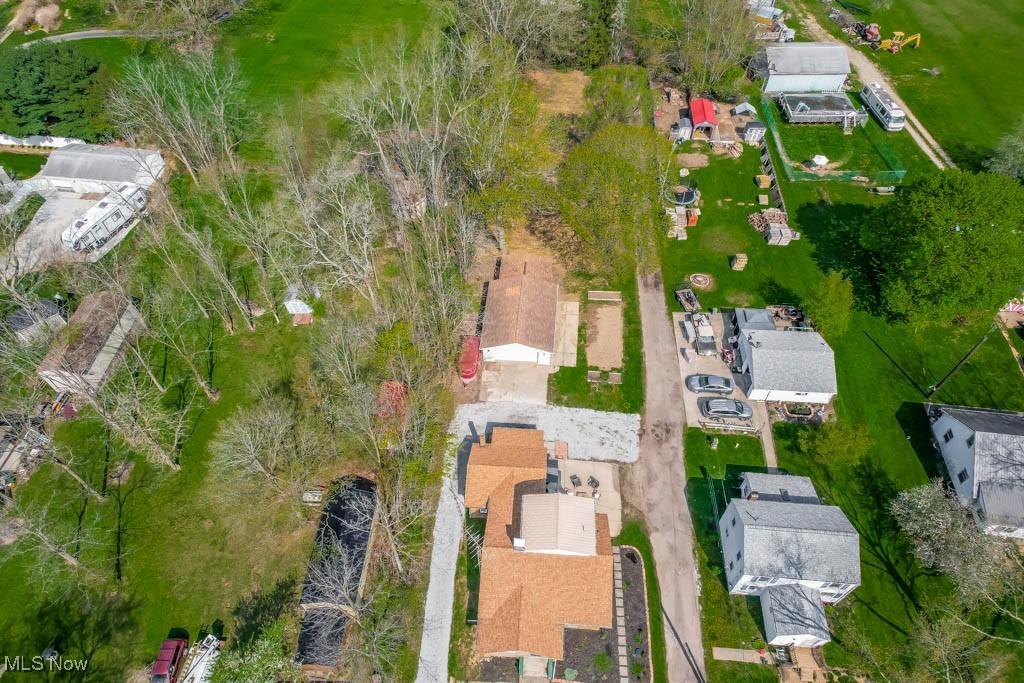 6319 Columbus Road, Louisville, Ohio image 2