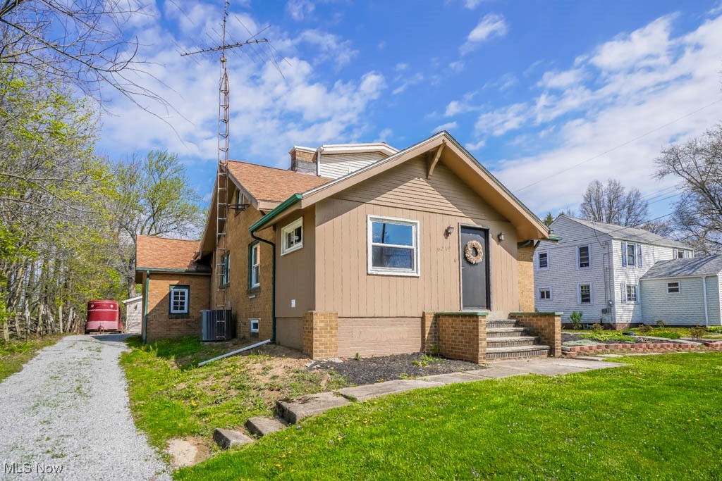 6319 Columbus Road, Louisville, Ohio image 38