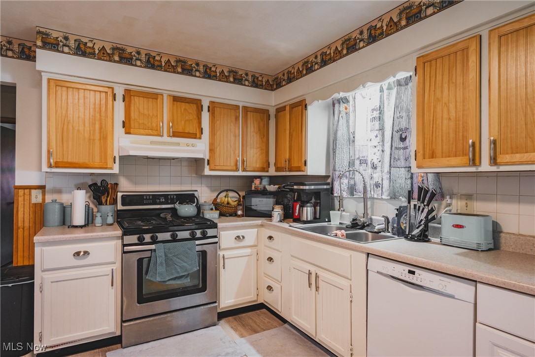 55 Lanham Lane, Davisville, West Virginia image 7
