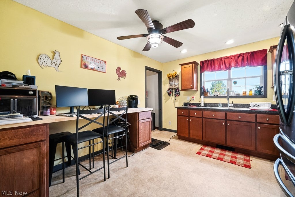 4569 W Oak Harbor Southeast Road