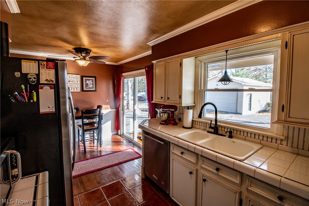 Silver Lake Highlands - Residential