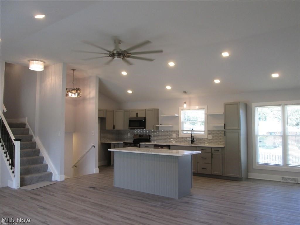 2887 Nancy Circle