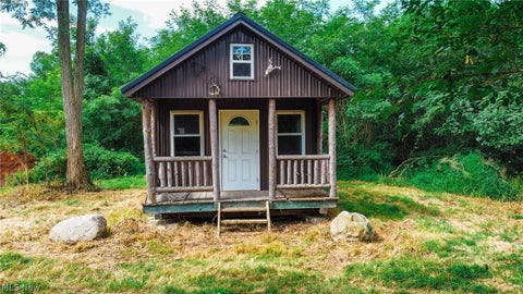 Tiny photo for River Road, Warren, OH 44483 (MLS # 5240319)