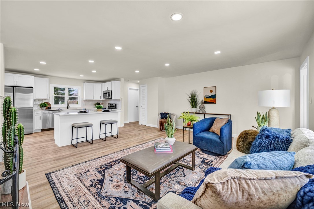 Village/Solon Sub - Residential