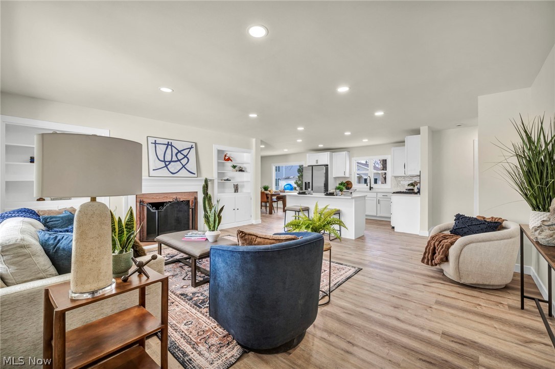 Village/Solon Sub - Residential