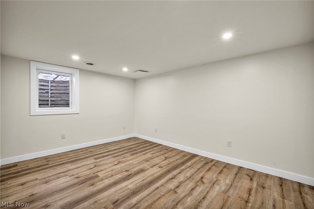 Village/Solon Sub - Residential