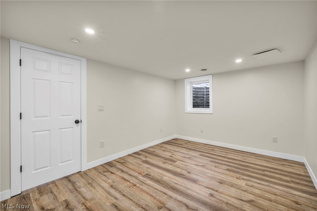 Village/Solon Sub - Residential